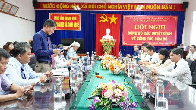Sở Khoa học và Công nghệ tỉnh Quảng Ngãi công bố các quyết định về công tác cán bộ