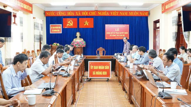Sở Khoa học và Công nghệ làm việc với UBND xã Măng đen