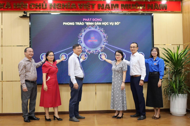 Xã An Phú phát động phong trào “Bình dân học vụ số”